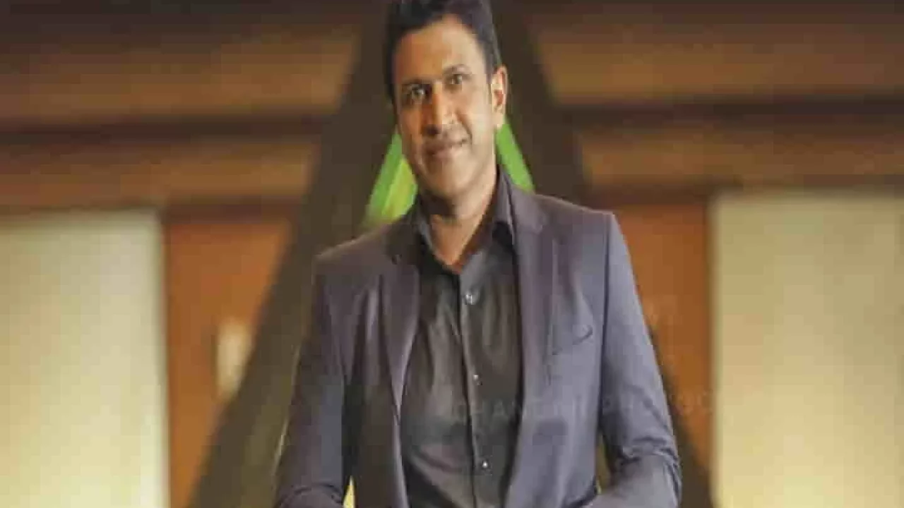 puneeth rajkumar con le figlie