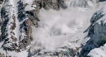 Avalanche in Afghanistan kills 15 people trying to cross Durand Line