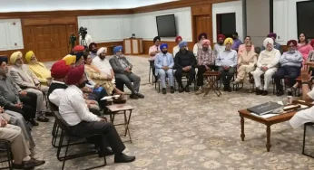 PM Modi meets Sikh intellectuals, discusses need to promote mother tongue in high level education