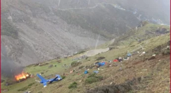 6 killed as helicopter with Kedarnath pilgrims crashes
