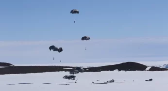 Watch: Australian Defence Force drop tents and cargo in Antarctica