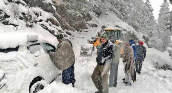 290 tourists stranded amid deep snow in Himachal’s Chandratal rescued in daring mission
