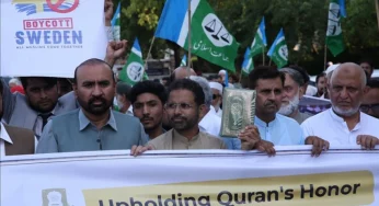 Pakistan becomes self-appointed leader of Quran burning protests, asks Sweden for formal apology