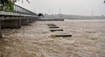 Yamuna breaches danger mark in Delhi