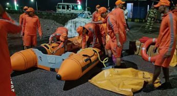 NDRF team rescues 5 forest officials stuck in Himachal reservoir due to snag in motorboat