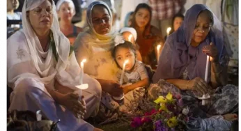 2012 Sikh temple attack: US leaders press for peace, asks community to rise above hate