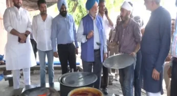 Union Minister Hardeep Singh Puri meets beneficiaries of PM SVANidhi scheme in Chandigarh