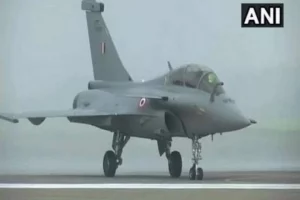 Indian, French governments negotiating 26 Rafale marine jet deal