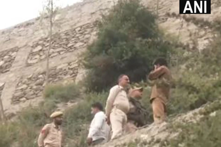 J-K: Firing between security forces and terrorists stops in Doda’s Kastigarh area