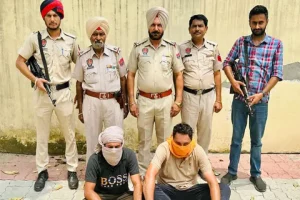 Punjab Police busts Pak-backed drug smuggling racket, arrests 2 persons with 7 kg heroin, 5 pistols
