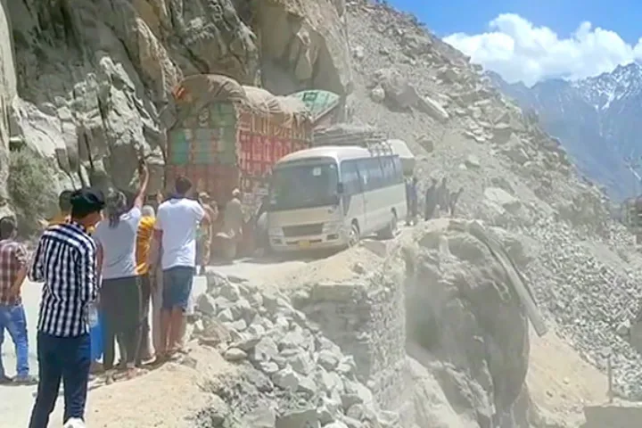 Poor road condition sparks concerns among pilgrims in PoGB
