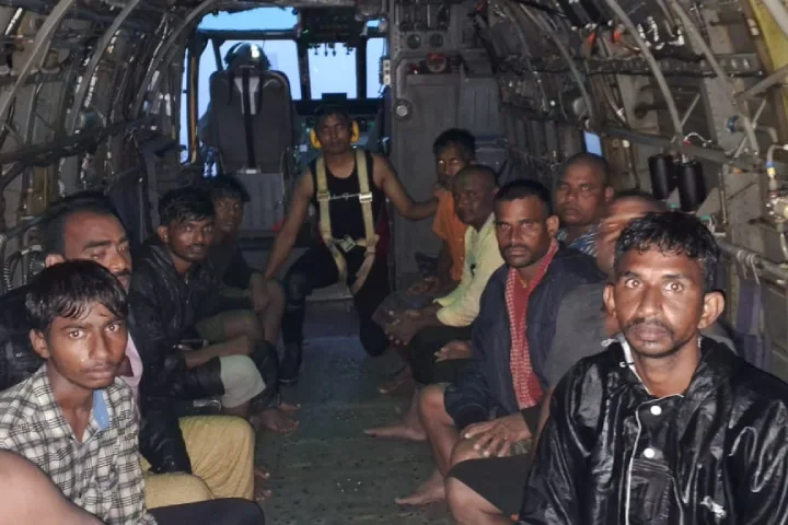28 rescued from floods by Eastern Naval Command in Andhra Pradesh