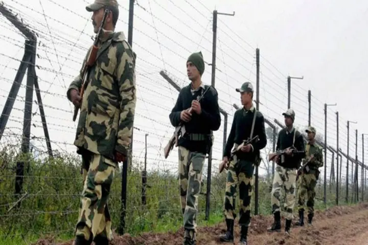 Bangladeshi smugglers attacked jawan in West Bengal, one killed in self-defence retaliation: BSF