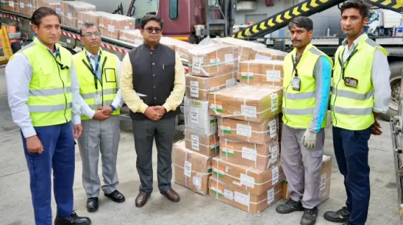 ‘Vishwabandhu’: India sends 2300 kg medical aid to Chad after fire incident