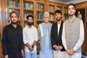 Kashmir University students request reinstatement of student union in meeting with LG Manoj Sinha