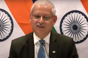 PM Modi announces Invest India Office in Singapore; both countries decide increasing flight connections