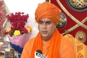 Hindu Mahasabha Chief calls for action after vandalism of BAPS Shri Swaminarayan temple in California