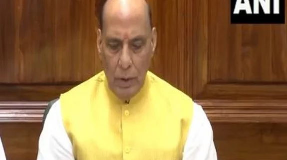 “MoU between Gati Shakti Vishwavidyalaya and Indian Air Force will help in creating efficient logistics system”: Rajnath Singh