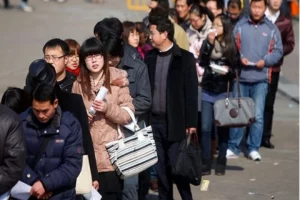 China plans to raise retirement age by year-end amid workforce crisis, decision triggers backlash