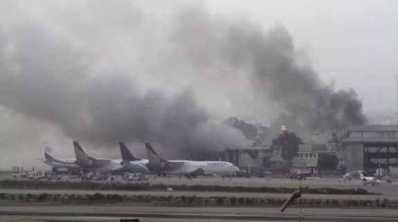 Three foreign nationals killed, 17 injured in explosion near Karachi airport