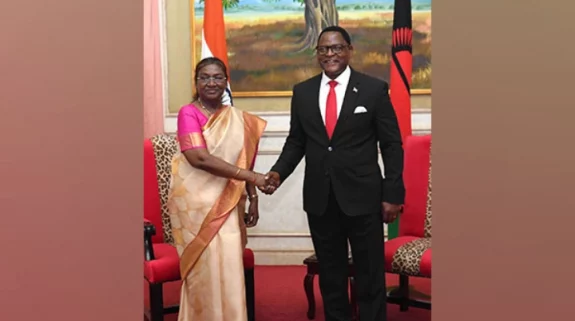 President Droupadi Murmu meets Malawi President, signs MOUs to strengthen diplomatic ties