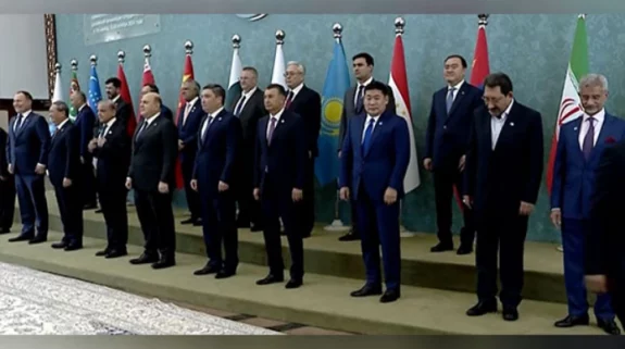 Jaishankar poses for SCO family photo with other leaders ahead of meeting in Islamabad