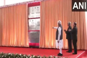 PM Modi unveils development projects worth over Rs 280 crore in Gujarat