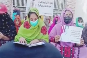 Balochistan: Protests escalate in Awaran as Diljaan Baloch’s sister launches hunger strike for his safe return