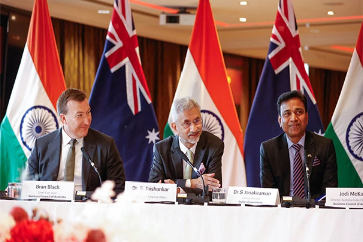 Jaishankar holds positive discussions with Business Leaders in Australia