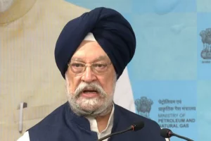 India moving towards gas-based economy from import dependent crude based economy: Hardeep Puri