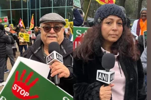 “Hindu Lives Matter”: Canadian Hindus protest outside Bangladeshi Consulate in Toronto