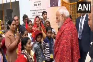 PM Modi inaugurates Swabhiman flats for dwellers of JJ clusters in Ashok Vihar, Delhi