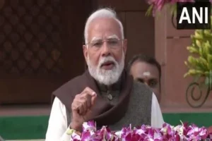 “First parliamentary session in 10 years that begins without any foreign interference”: PM Modi