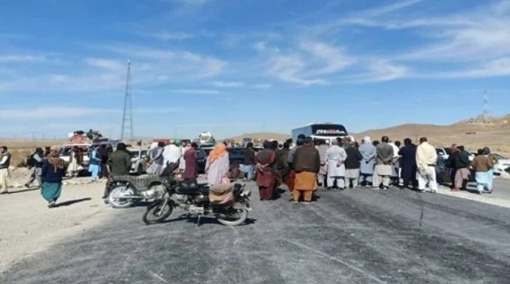 Pakistan: Complete shutter-down, protests take place against enforced disappearances of over 10 Baloch people