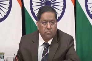 ‘Want India-Bangladesh ties to move in positive direction, made our position on border fencing clear’: MEA