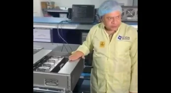 Union Minister Ashwini Vaishnaw showcases India’s indigenous AI server ‘Adipoli’