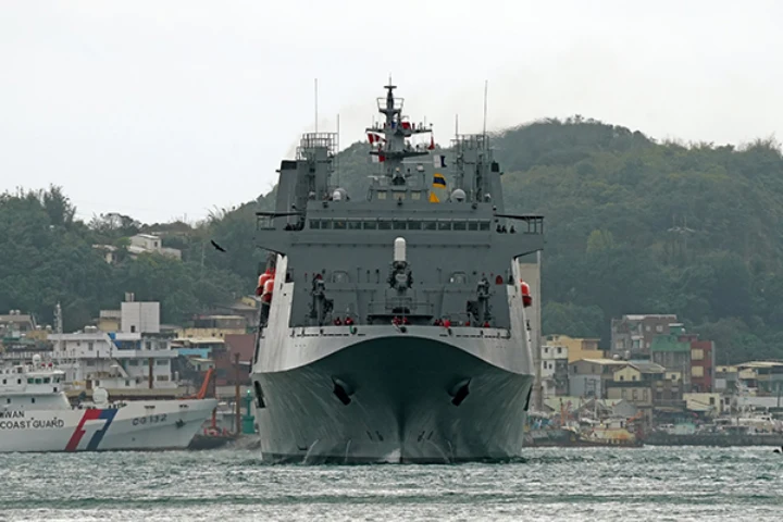 Taiwan detects 11 Chinese aircraft, 6 naval vessels near its territory