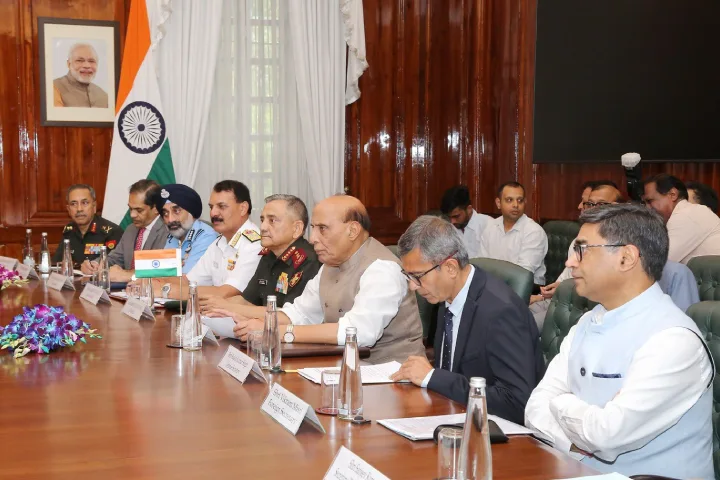 Both India, UAE committed to work towards peace and prosperity in region: Rajnath Singh