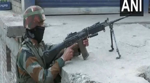 J-K: Joint search operations continue after contact made with terrorists in Poonch