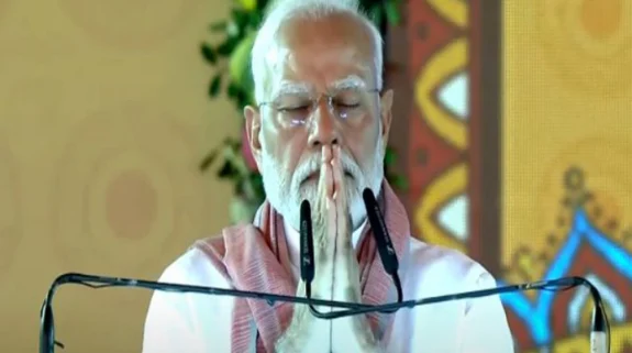 Bihar: PM Modi observes one-minute silence for Pahalgam terror attack victims; chants ‘Om Shanti’